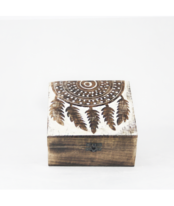 Caja labrada